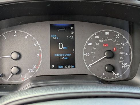 Used 2024 Toyota Corolla LE image 19