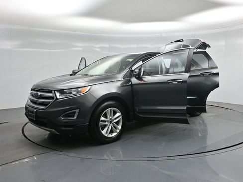 Certified 2017 Ford Edge SEL w/ Equipment Group 201A image 30