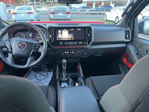 New 2025 Nissan Frontier PRO-4X w/ Pro Convenience Package image 12