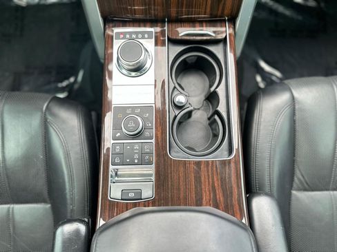 Used 2016 Land Rover Range Rover Supercharged AWD/4WD image 12