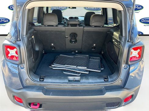 Used 2021 Jeep Renegade Trailhawk w/ Sun & Sound Group image 28