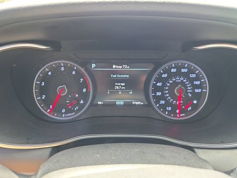 Used 2021 Genesis G70 2.0T RWD image 34