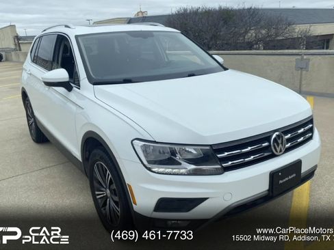 Used 2018 Volkswagen Tiguan SEL image 1