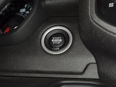 Used 2024 RAM 5500 Tradesman w/ Chrome Appearance Group image 25