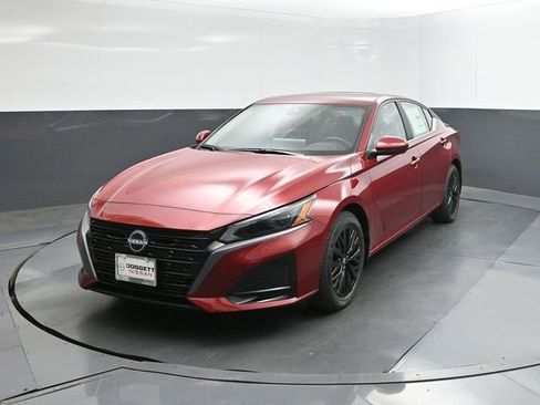 New 2026 Nissan Altima 2.5 SV w/ SV Special Edition Package image 30