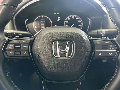 Used 2025 Honda Civic Sport image 12