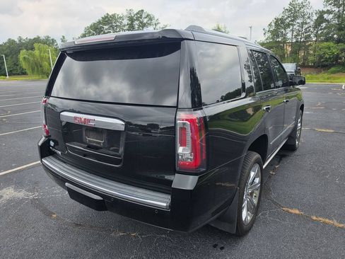 Used 2015 GMC Yukon Denali w/ Premium Package AWD/4WD image 7