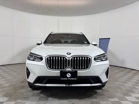 Used 2024 BMW X3 xDrive30i w/ Premium Package AWD/4WD image 2