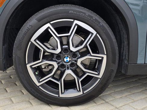Certified 2025 BMW X2 xDrive28i w/ Convenience Package image 10