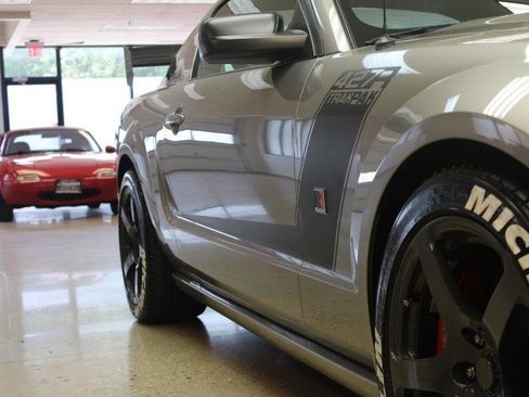 Used 2008 Ford Mustang GT RWD image 25