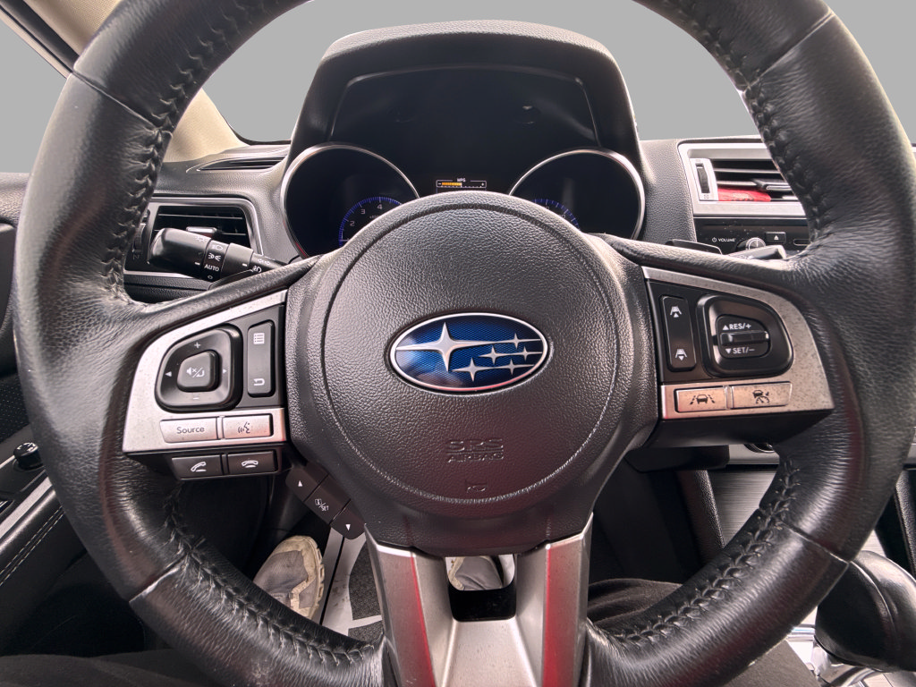 Used 2017 Subaru Outback 2.5i Limited AWD/4WD image 21