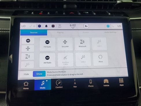 Used 2023 Jeep Grand Cherokee Limited image 22