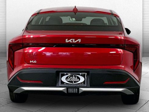 Used 2025 Kia K4 FWD image 3