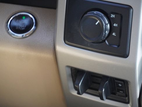 Used 2020 Ford F250 Lariat w/ Lariat Ultimate Package image 38