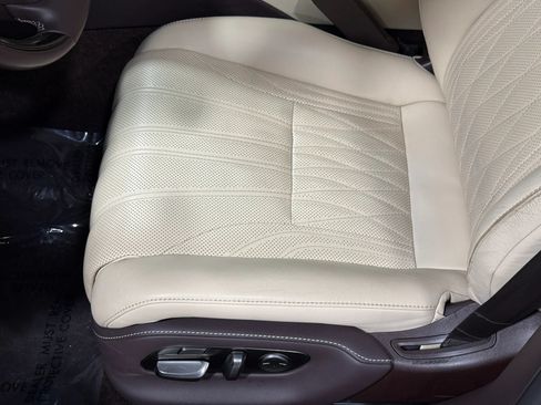Used 2018 Lexus LS 500 AWD w/ Interior Upgrade Package image 20