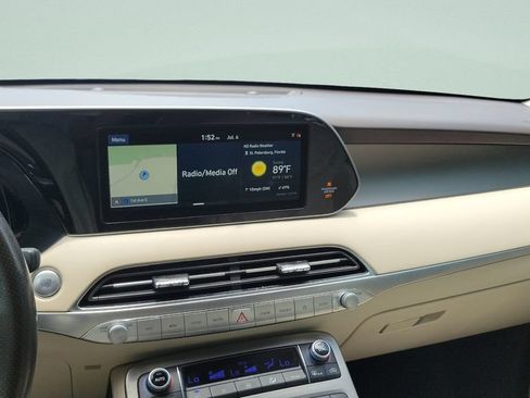 Used 2020 Hyundai Palisade Limited FWD image 13