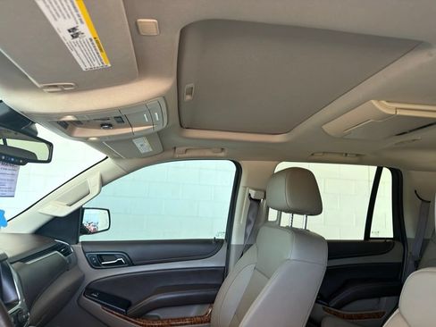Used 2020 Chevrolet Tahoe Premier AWD/4WD image 10