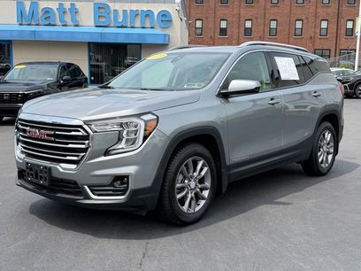 Used 2023 GMC Terrain SLT w/ Infotainment Package II