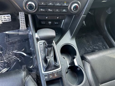 Used 2020 Kia Sportage S image 27