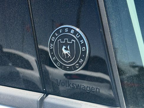 Used 2024 Volkswagen Tiguan Wolfsburg Edition AWD/4WD image 29