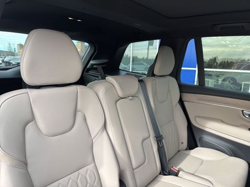 New 2026 Volvo XC90 B6 Core w/ Protection Package Premier AWD/4WD image 24