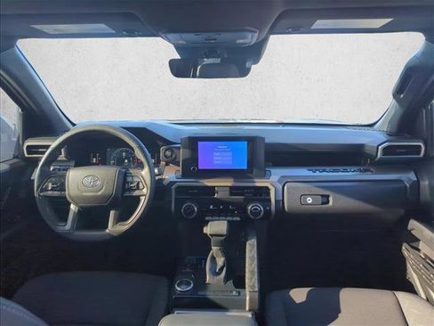 Used 2025 Toyota Tacoma SR5 image 22