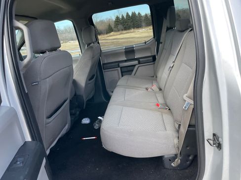 Used 2018 Ford F150 XLT w/ Trailer Tow Package image 16