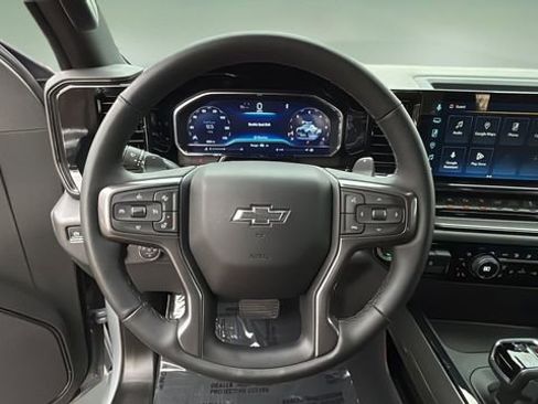 Certified 2025 Chevrolet Silverado 1500 ZR2 w/ Technology Package image 11
