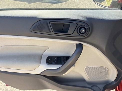 Certified 2019 Ford Fiesta SE image 22