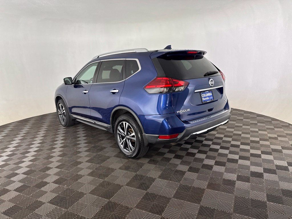Used 2017 Nissan Rogue SL w/ SL Premium Package AWD/4WD image 7
