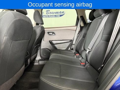 Used 2023 Nissan Rogue S image 12