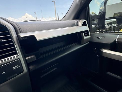Used 2021 Ford F250 Lariat w/ Chrome Package AWD/4WD image 52