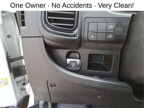 Used 2025 RAM ProMaster 3500 w/ Convenience Group FWD image 14