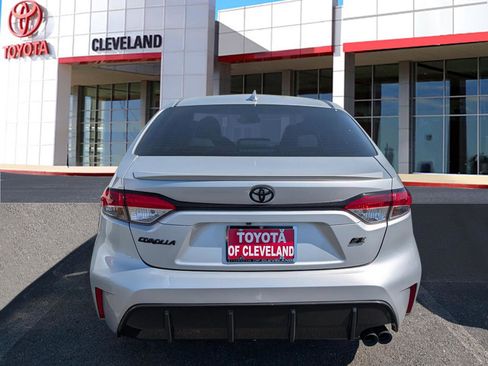 Used 2024 Toyota Corolla SE image 6