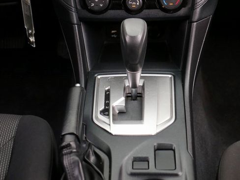 Used 2021 Subaru Impreza 2.0i image 25