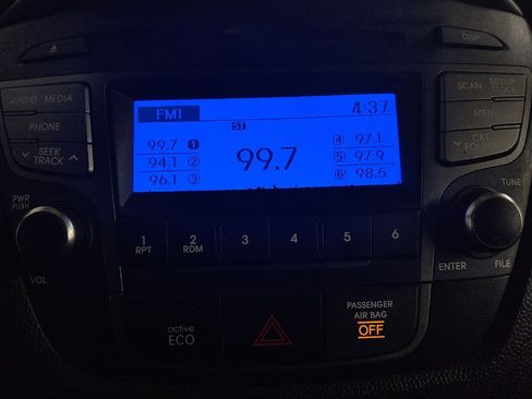 Used 2015 Hyundai Tucson GLS FWD image 25