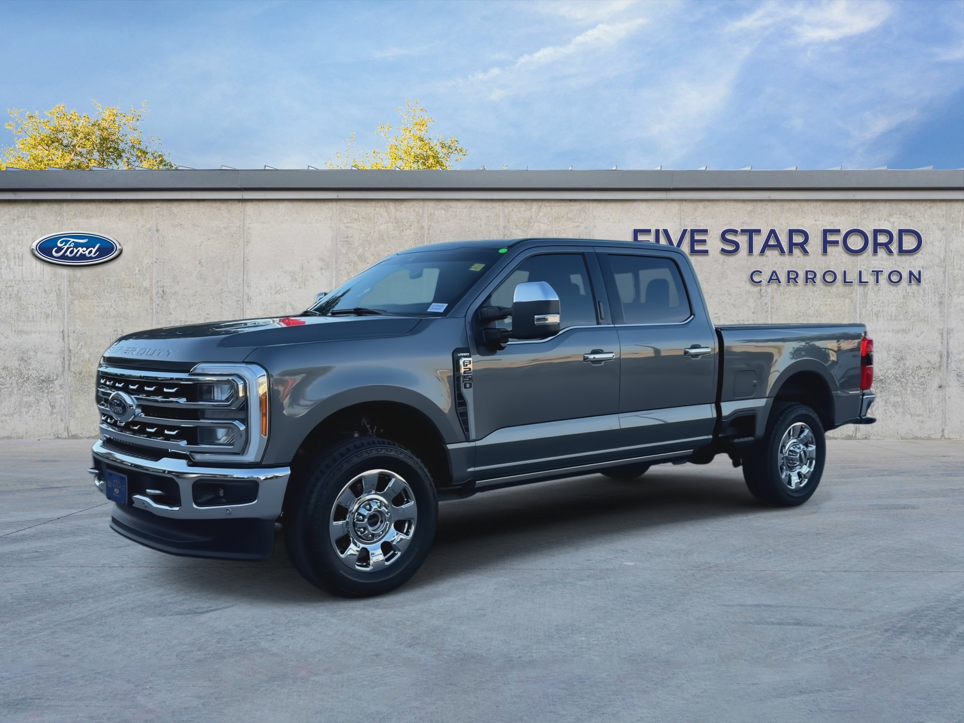 Used 2023 Ford F250 Lariat w/ Lariat Ultimate Package AWD/4WD image 4