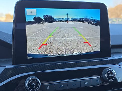 Used 2025 Ford Escape ST-Line image 17