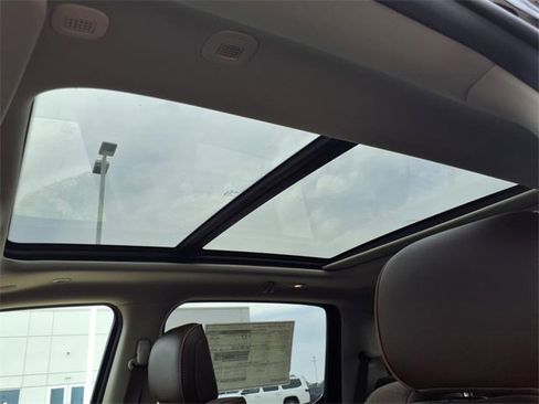 New 2025 RAM 1500 Limited image 6