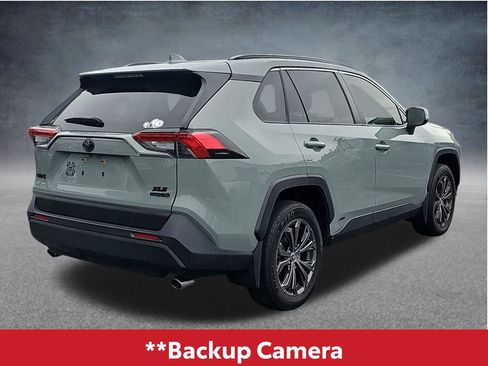 Used 2023 Toyota RAV4 XLE Premium AWD/4WD image 4