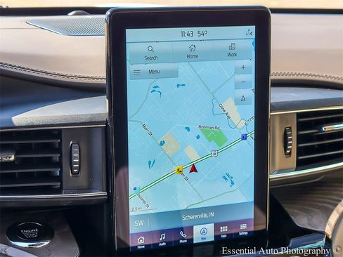 Used 2022 Ford Explorer Platinum image 23