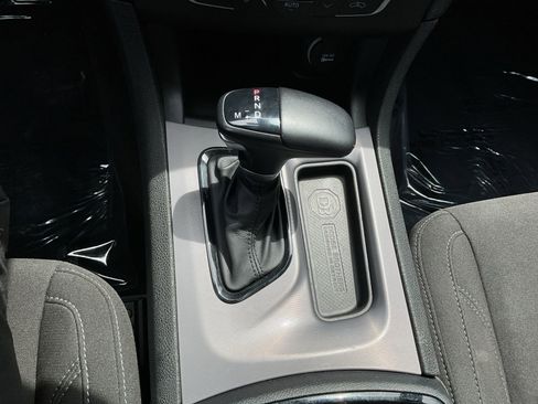 Used 2023 Dodge Charger SXT w/ Blacktop Package AWD/4WD image 21