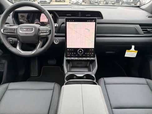 New 2026 GMC Terrain AT4 w/ Convenience Package III image 9