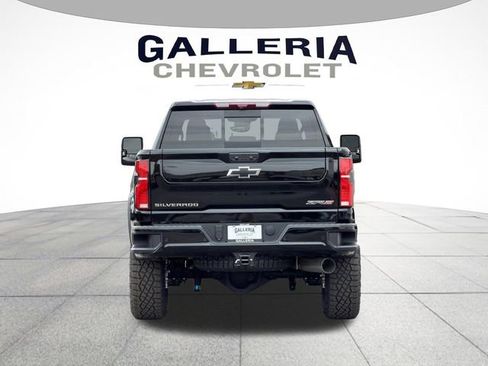 New 2026 Chevrolet Silverado 2500 ZR2 AWD/4WD image 6
