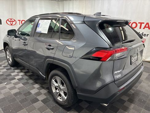 Used 2025 Toyota RAV4 XLE AWD/4WD image 5