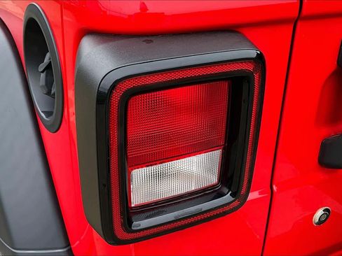 Used 2020 Jeep Wrangler Unlimited Sport AWD/4WD image 27