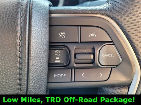 Used 2024 Toyota Tacoma TRD Sport image 26