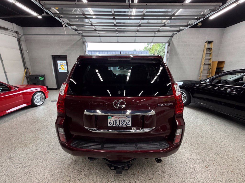 Used 2012 Lexus GX 460 Premium AWD/4WD image 9