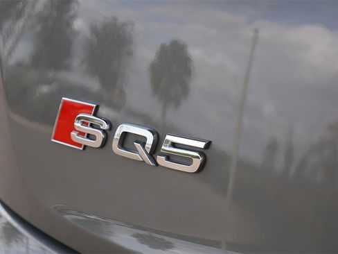 Used 2023 Audi SQ5 Premium Plus w/ Premium Plus Package image 10