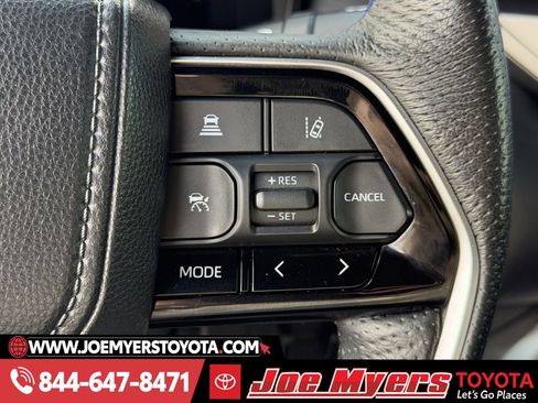 Used 2023 Toyota Tundra Platinum w/ Advanced Package image 23